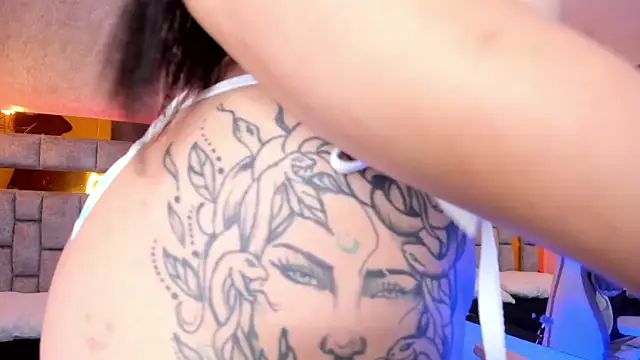 adara evanss online show from 8, 9, 2025