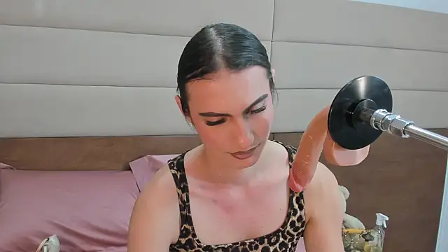 shantall skinny online show from 10, 9, 2025