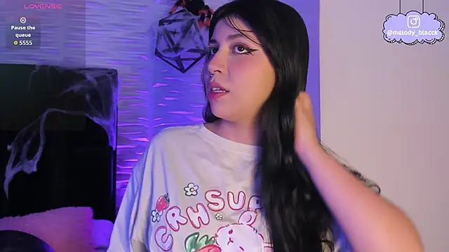 Snapshot of Melody_Black_ chatting on 29, 10, 2025 Melody Black online show from 29, 10, 2025