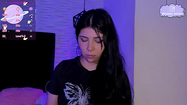 Snapshot of Melody_Black_ chatting on 20, 11, 2025 Melody Black online show from 20, 11, 2025