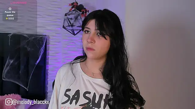 Snapshot of Melody_Black_ chatting on 9, 10, 2025 Melody Black online show from 9, 10, 2025