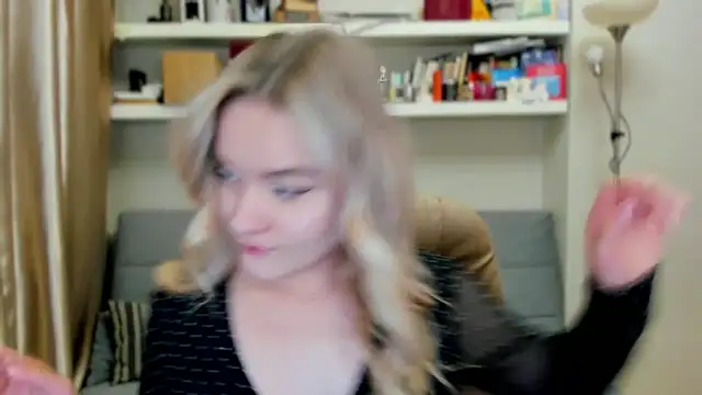 Kara Smith  online show from 3, 10, 2025