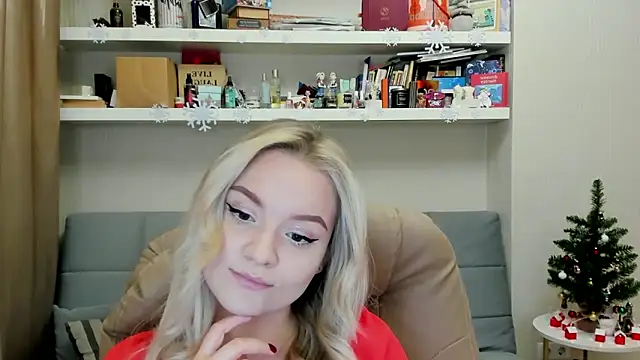 Kara Smith  online show from 17, 12, 2025