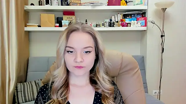 Kara Smith  online show from 10, 1, 2025