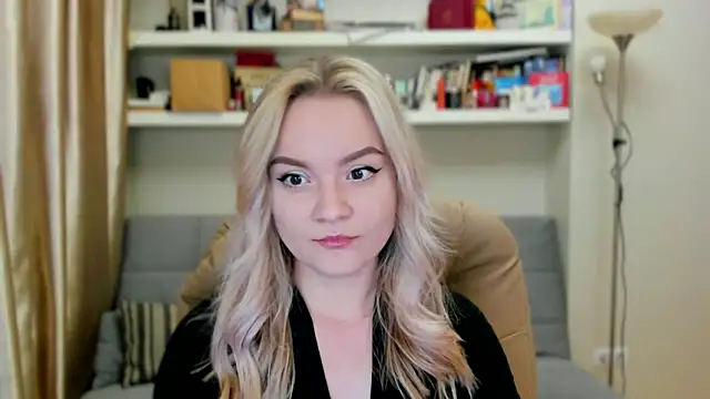 Kara Smith  online show from 12, 9, 2025