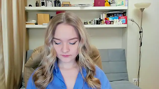 Kara Smith  online show from 29, 1, 2025