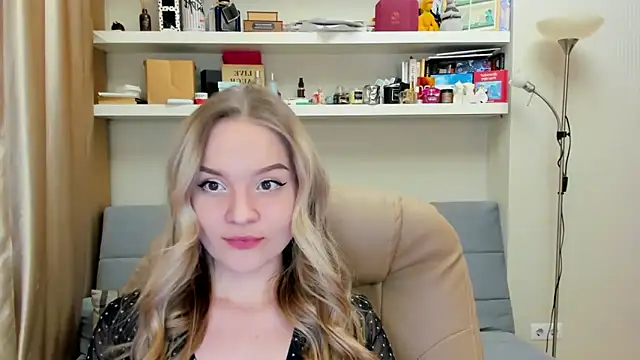 Kara Smith  online show from 31, 1, 2025