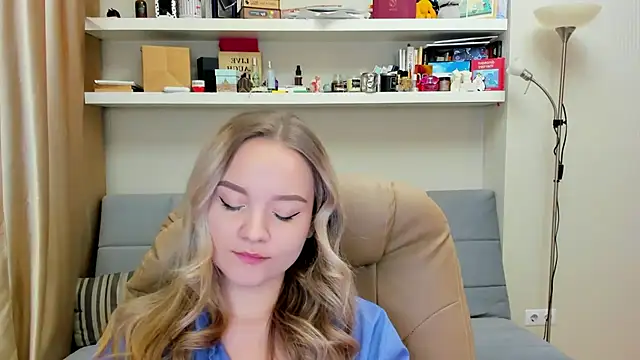 Kara Smith  online show from 18, 1, 2025