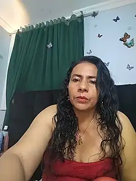 Snapshot of AlexaNovoa_ chatting on 25, 6, 2026 AlexaNovoa online show from 25, 6, 2026