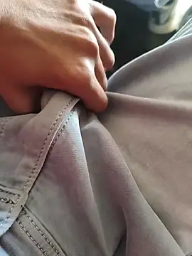 Snapshot of Mr_skywalker chatting on 24, 11, 2025 Mr skywalker online show from 24, 11, 2025