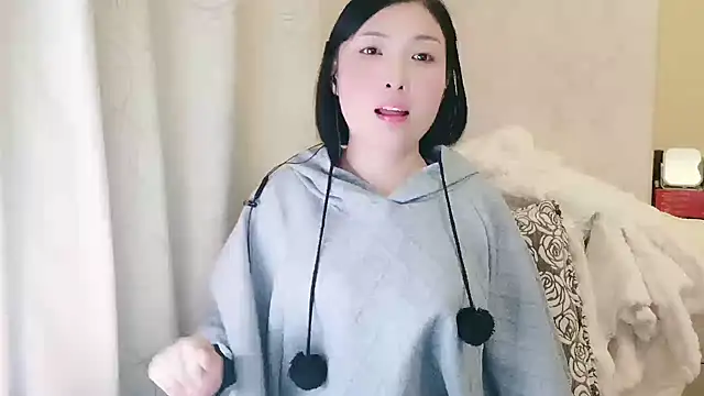 Rachel-6600 online show from 5, 12, 2025