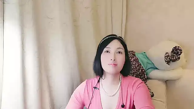 Rachel-6600 online show from 17, 5, 2026
