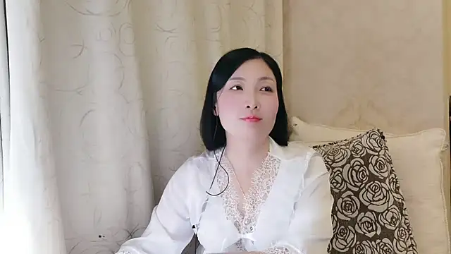 Rachel-6600 online show from 15, 12, 2025