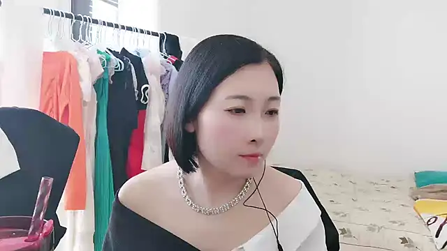 Rachel-6600 online show from 13, 11, 2025