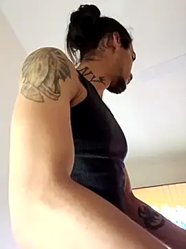 HazelEyedJay420 online show from 21, 3, 2025