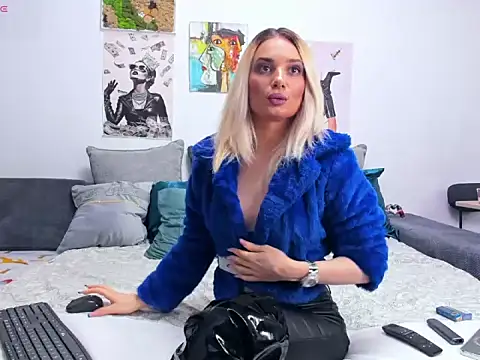 FindomGoddess1 online show from 19, 9, 2025