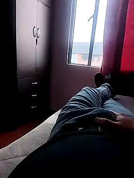 Snapshot of Andy-rtg chatting on 27, 9, 2025 Andy-rtg online show from 27, 9, 2025