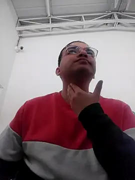 Snapshot of Andy-rtg chatting on 11, 10, 2025 Andy-rtg online show from 11, 10, 2025