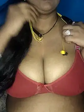 pihusingh102038 online show from 20, 3, 2025