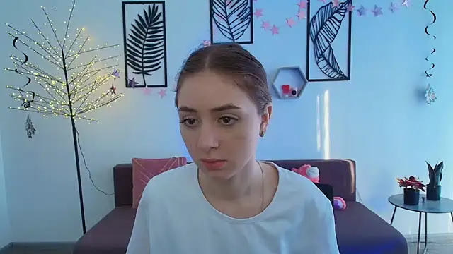 LilyHaart online show from 23, 3, 2025