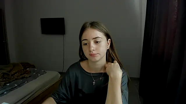 LilyHaart online show from 9, 9, 2025