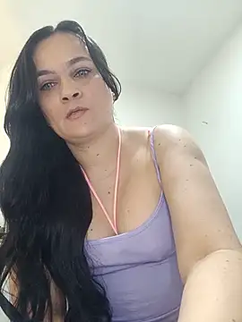 Snapshot of megan_milf79 chatting on 17, 6, 2026 megan milf79 online show from 17, 6, 2026