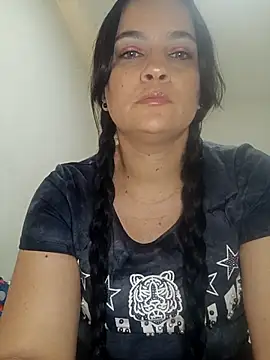 megan milf79 online show from 27, 4, 2026
