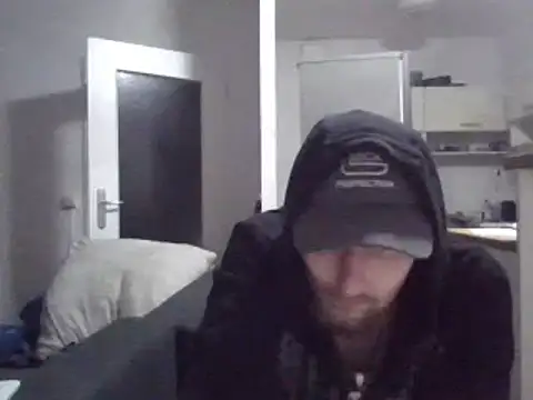 Snapshot of ThePython666 chatting on 19, 3, 2025 ThePython666 online show from 19, 3, 2025