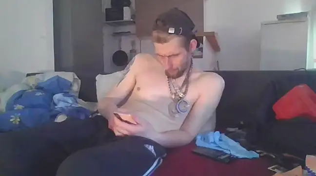 Snapshot of ThePython666 chatting on 17, 3, 2025 ThePython666 online show from 17, 3, 2025