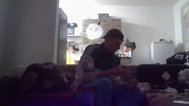 Snapshot of ThePython666 chatting on 9, 11, 2025 ThePython666 online show from 9, 11, 2025