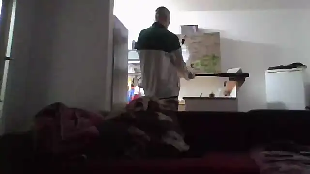 Snapshot of ThePython666 chatting on 17, 11, 2025 ThePython666 online show from 17, 11, 2025