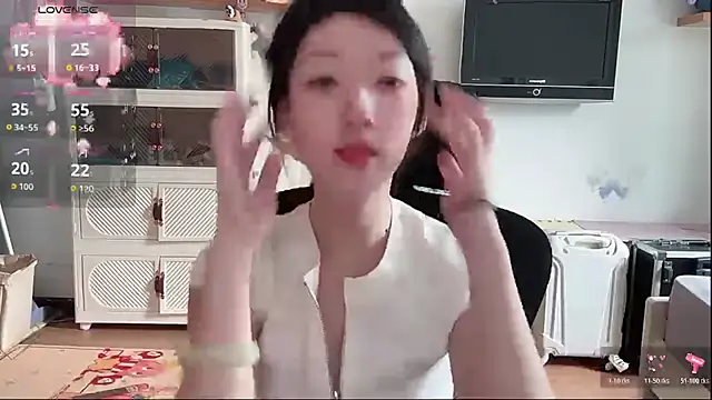 Snapshot of umi-dd chatting on 25, 6, 2026 umi-dd online show from 25, 6, 2026