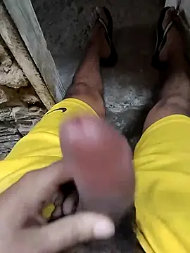 Snapshot of Fr1925 chatting on 24, 11, 2025 Fr1925 online show from 24, 11, 2025