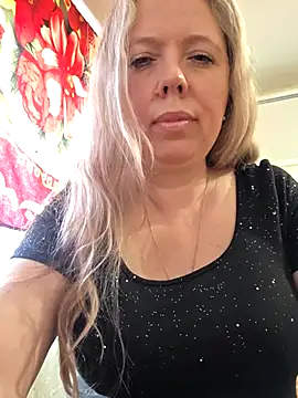 Irina3718 online show from 9, 5, 2026