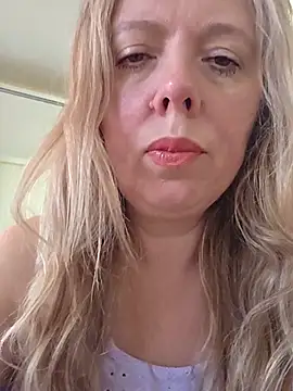 Snapshot of Irina3718 chatting on 26, 6, 2026 Irina3718 online show from 26, 6, 2026