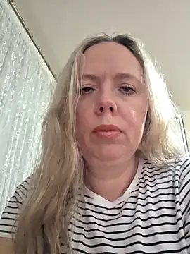 Irina3718 online show from 17, 12, 2025