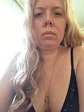 Irina3718 online show from 25, 5, 2026