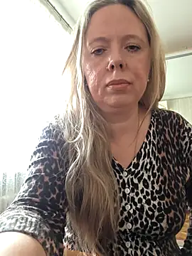 Irina3718 online show from 12, 2, 2026