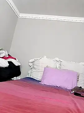 Snapshot of CertifiedSatisfier chatting on 26, 9, 2025 CertifiedSatisfier online show from 26, 9, 2025