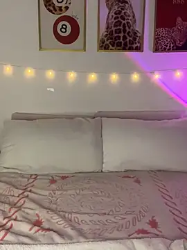 PaulaMarin online show from 3, 10, 2025