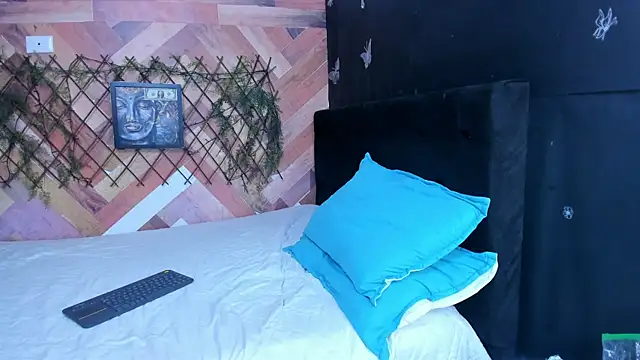 EmilyandChristianTattoos online show from 12, 9, 2025