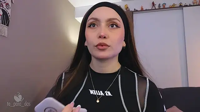 Snapshot of Te_para_2 chatting on 8, 10, 2025 Te para 2 online show from 8, 10, 2025