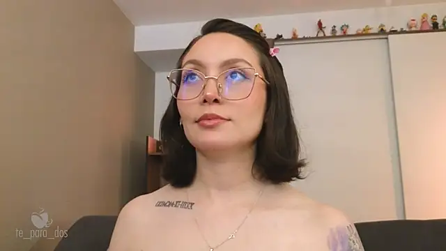 Snapshot of Te_para_2 chatting on 2, 10, 2025 Te para 2 online show from 2, 10, 2025