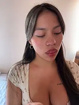 Snapshot of -Selene- chatting on 10, 7, 2026 -Selene- online show from 10, 7, 2026