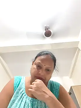 Snapshot of Arohi35 chatting on 16, 9, 2025 Arohi35 online show from 16, 9, 2025