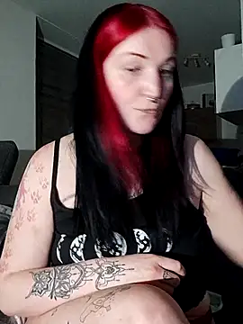 TiffiChantiT2 online show from 23, 5, 2026