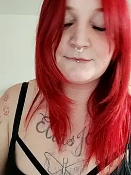 TiffiChantiT2 online show from 11, 3, 2025