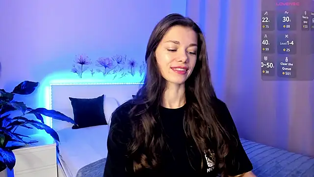 Eva McCoy online show from 4, 11, 2025