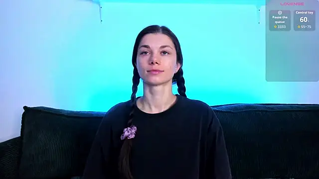 Eva McCoy online show from 3, 12, 2025