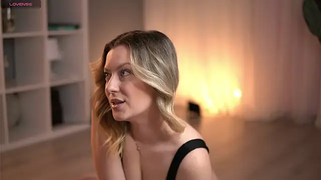 Snapshot of AnnastasiaMills chatting on 9, 2, 2026 AnnastasiaMills online show from 9, 2, 2026